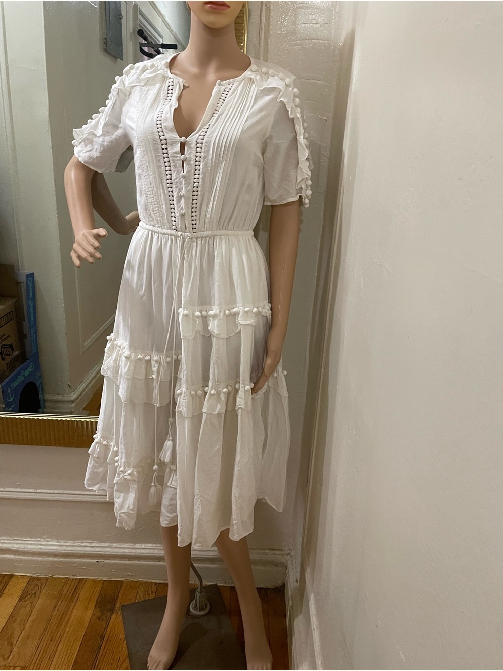 Sea New York White Tiered Midi Dress with Lace Accents - Picture 12 of 15